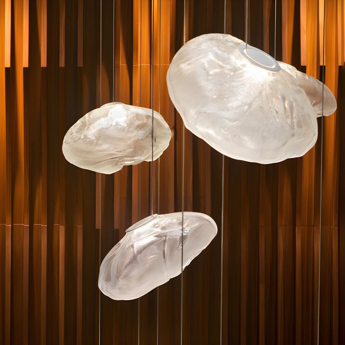Suspension nordique en verre au Design nuage