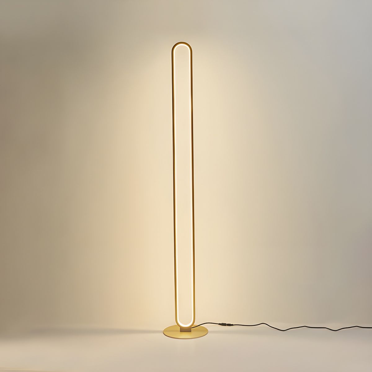 Minimalist Copper LED Floor Lamp for Nordic Home Decor