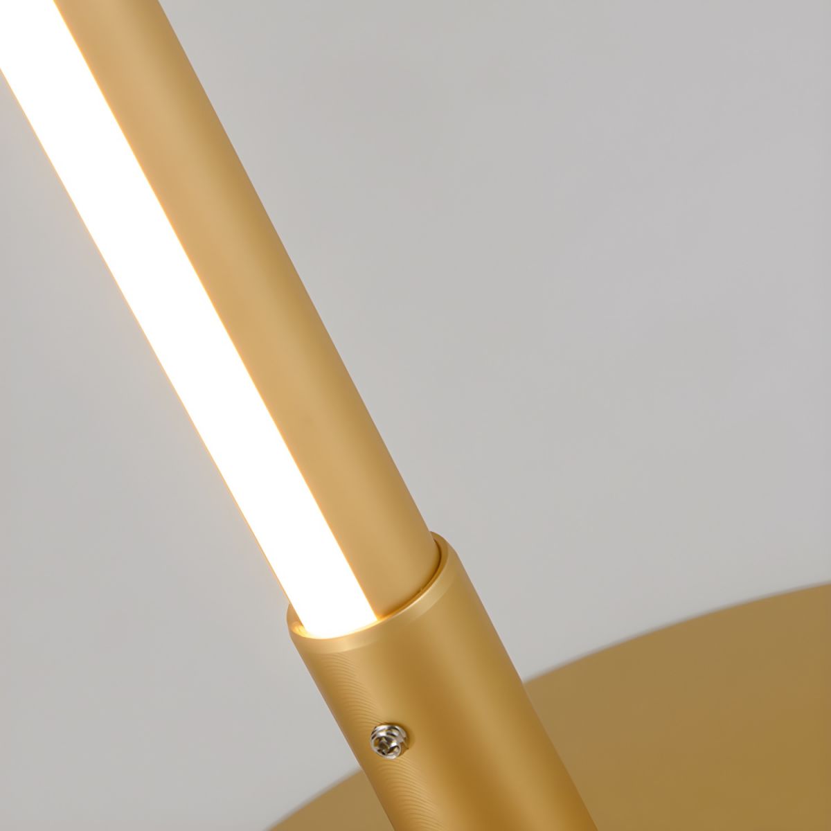 Lucien Minimalist LED Floor Lamp