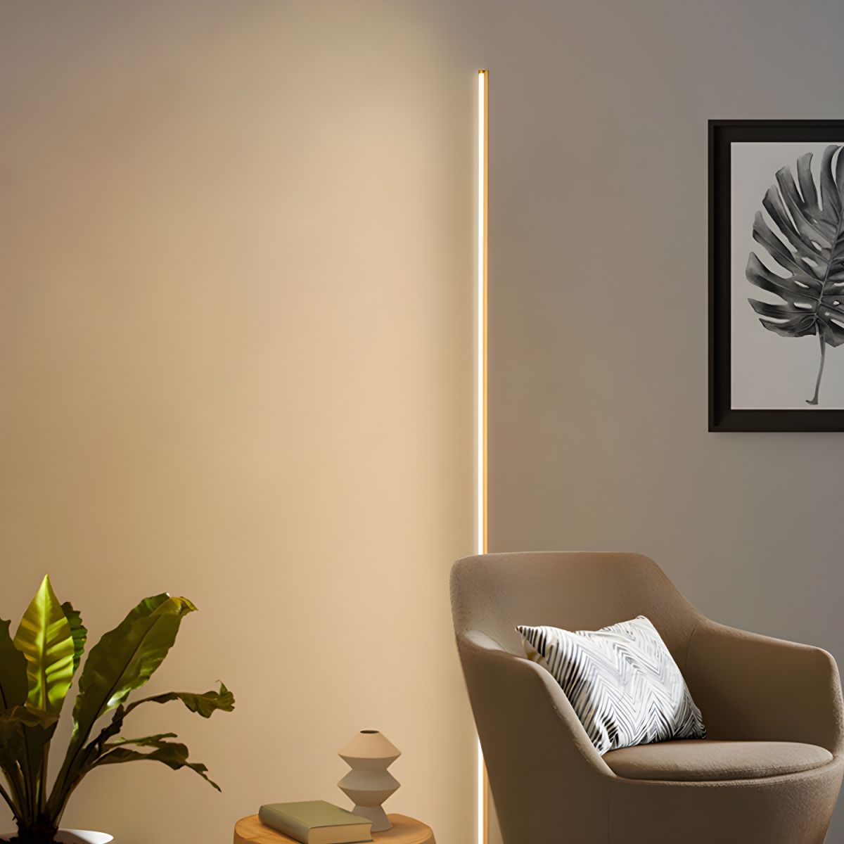 Lucien Minimalist LED Floor Lamp