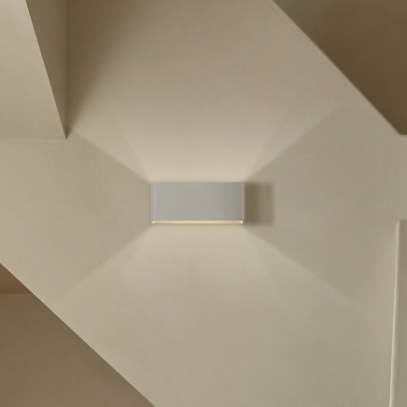 Sleek Minimalist LED Wall Sconce