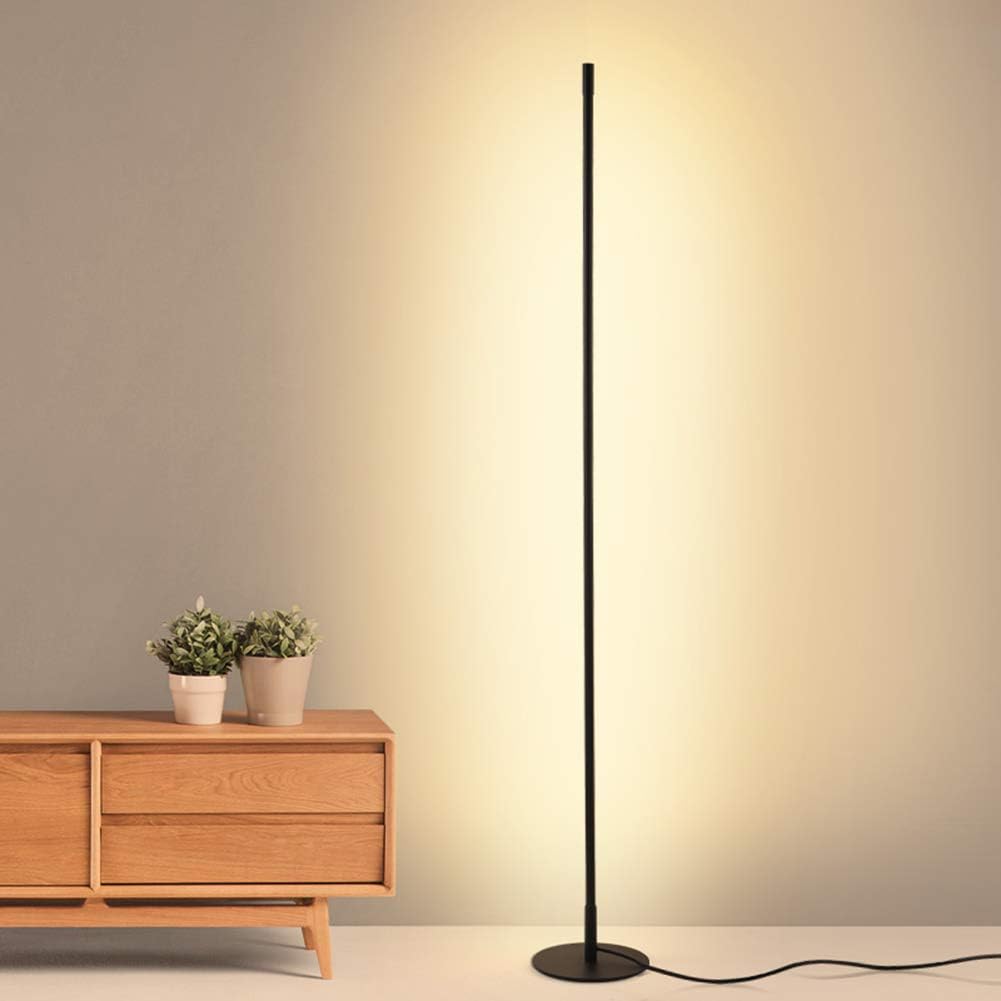 Modern Minimalist LED Floor Lamp for Elegant Interiors