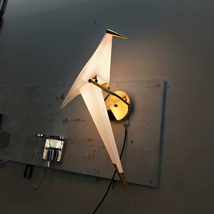 Modern Bird Design Wall Sconce