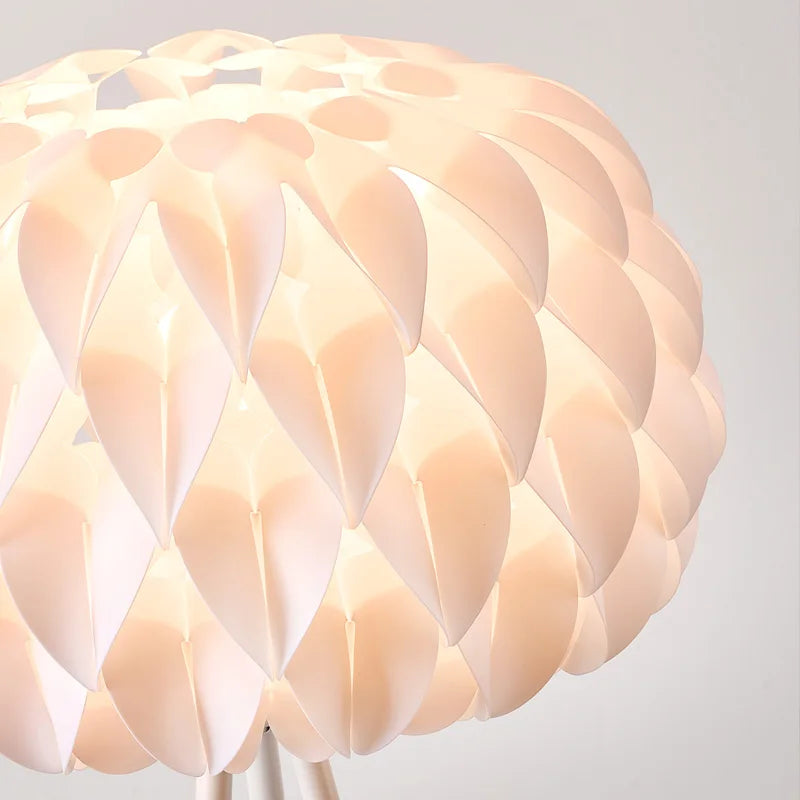 Modern and Elegant Floor Lamp for a Cozy Ambiance