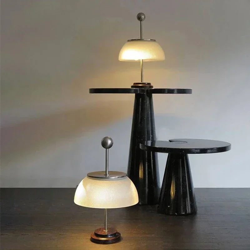 Elegant Italian Retro Desk Lamp for Modern Interiors