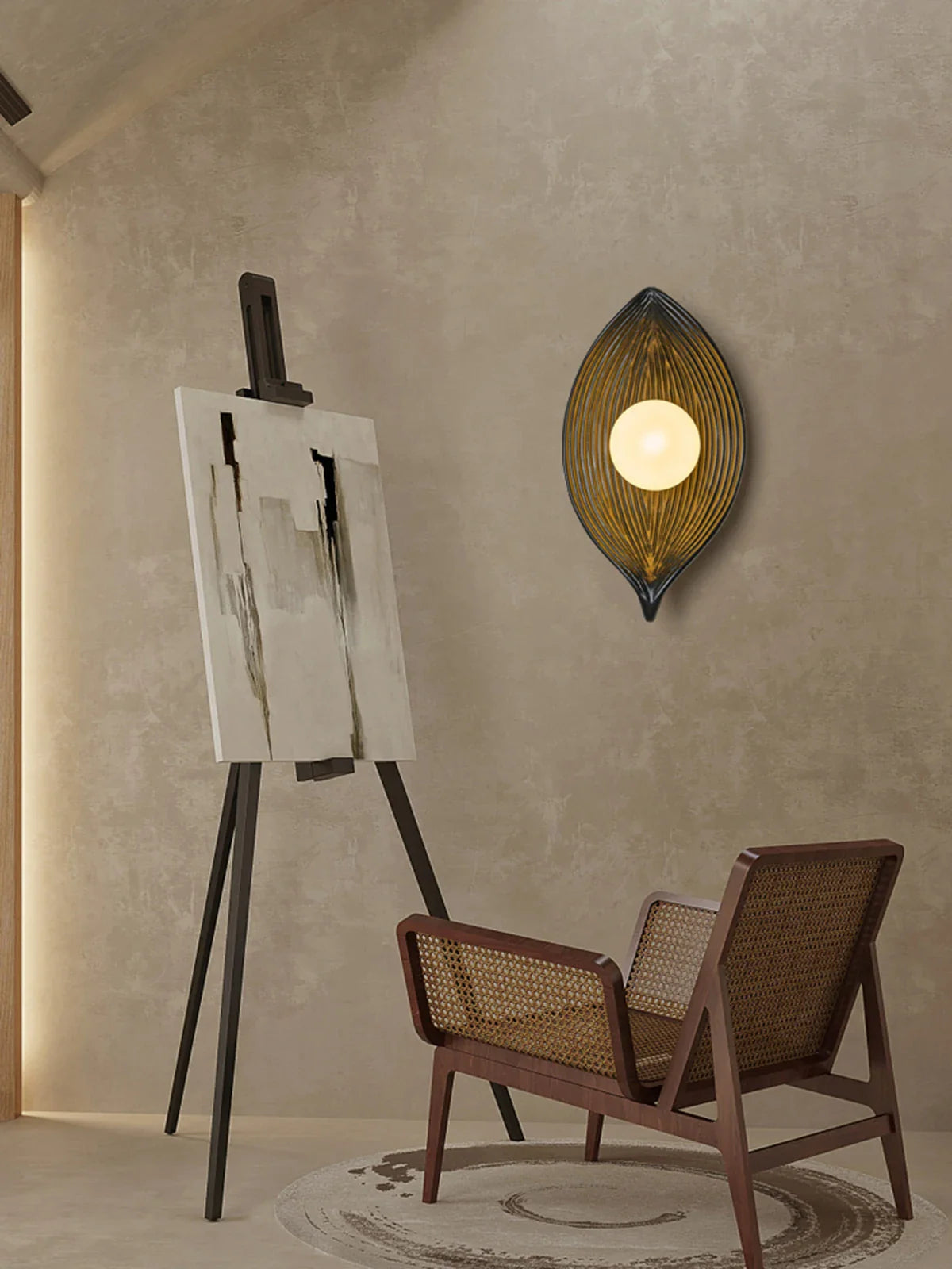 Vintage Leaf Design Resin Wall Sconce