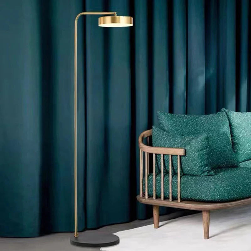Minimalist Metal Floor Lamp for Stylish Home Decor