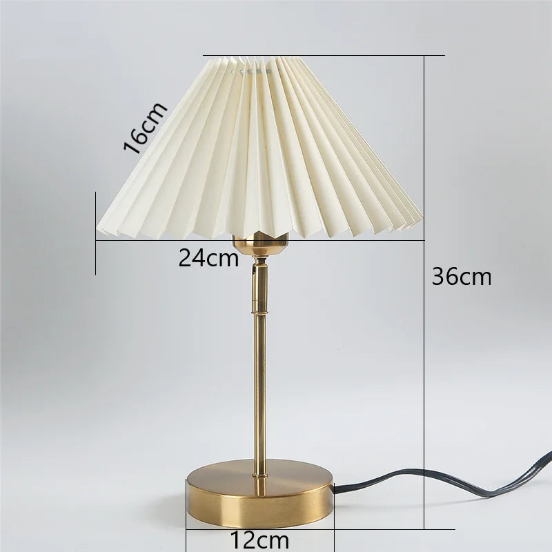 Retro Floor Lamp with Pleated Shade - Versatile Decorative Lighting