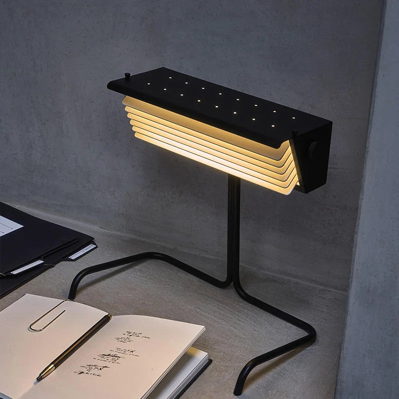 Modern Minimalist Nordic Retro Desk Lamp