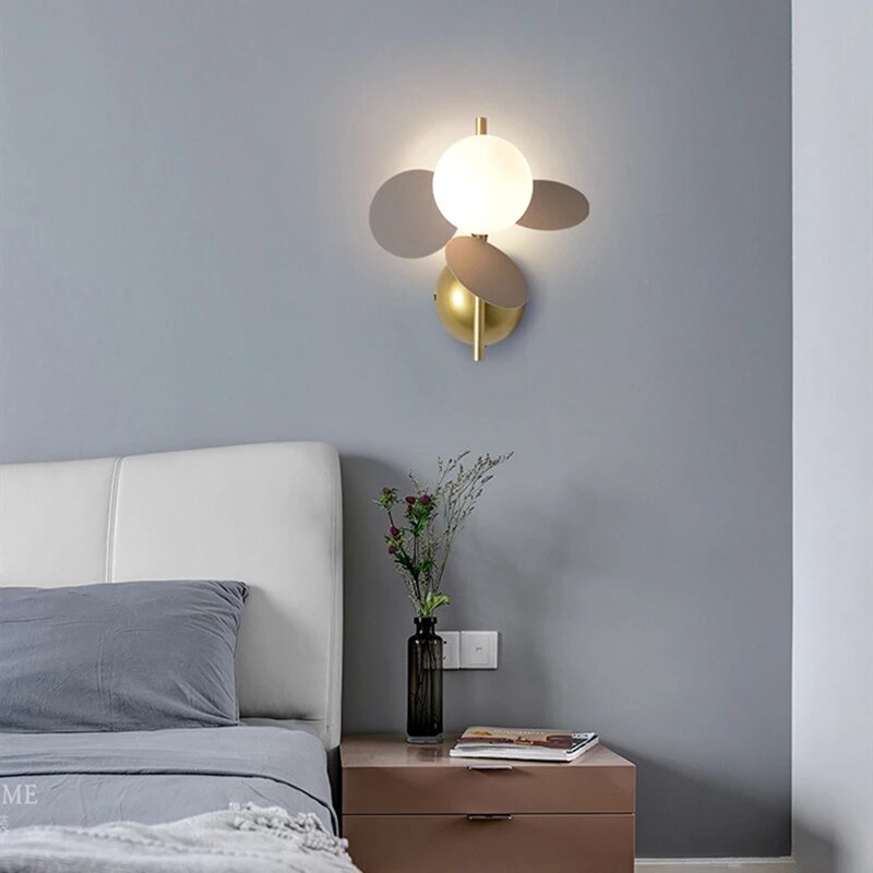 Modern Colorful Wall Light for Kids - Clover Design