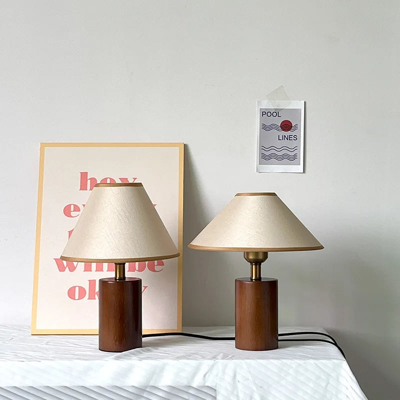 ZK50 Vintage Pleated Table Lamp - Wood Desk Lighting for Students