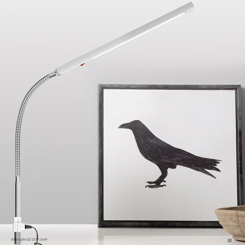 lampe de bureau en aluminium à led ultra mince rotative pour soins des yeux