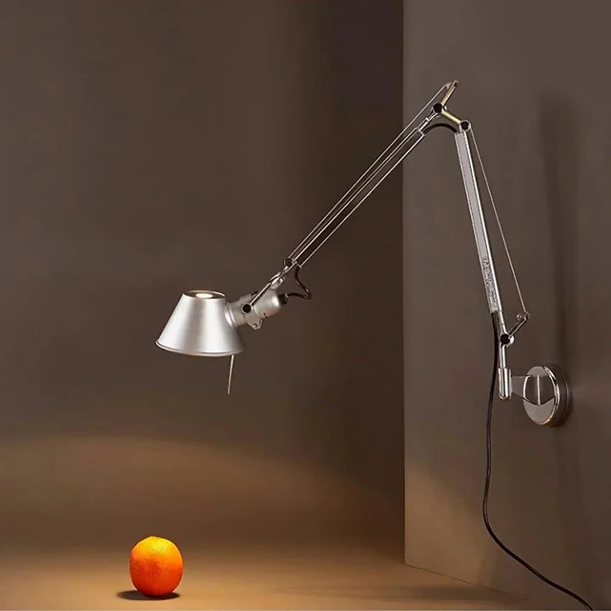 Adjustable Wall-Mounted Arm Lamp