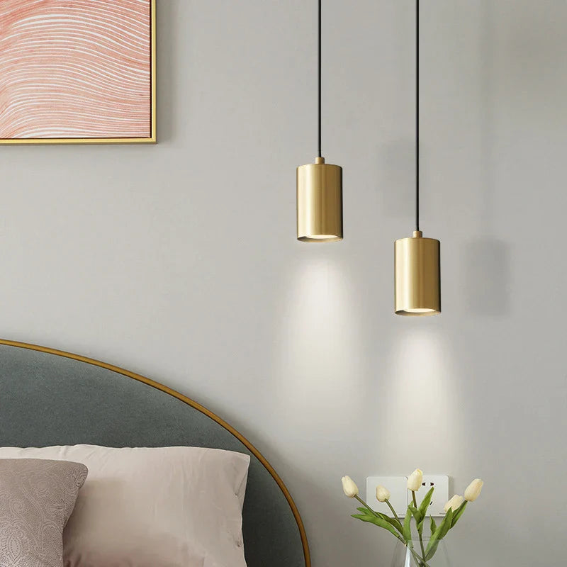 Minimalist Nordic Copper Bedside Lamp with Elegant Design