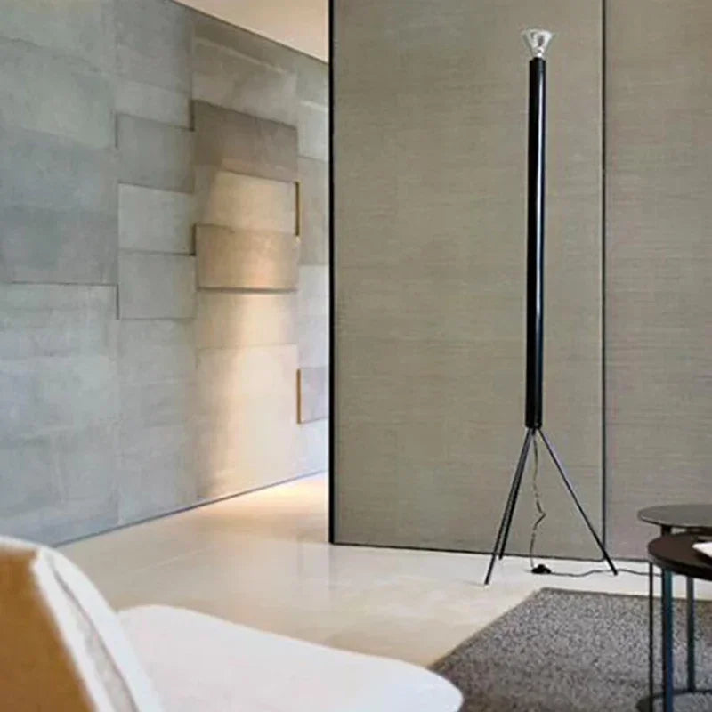 Artistic Italian Design Floor Lamp for an Elegant Interior