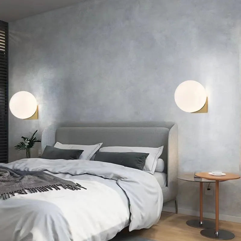 Creative Personality Art Sphere Wall Sconce