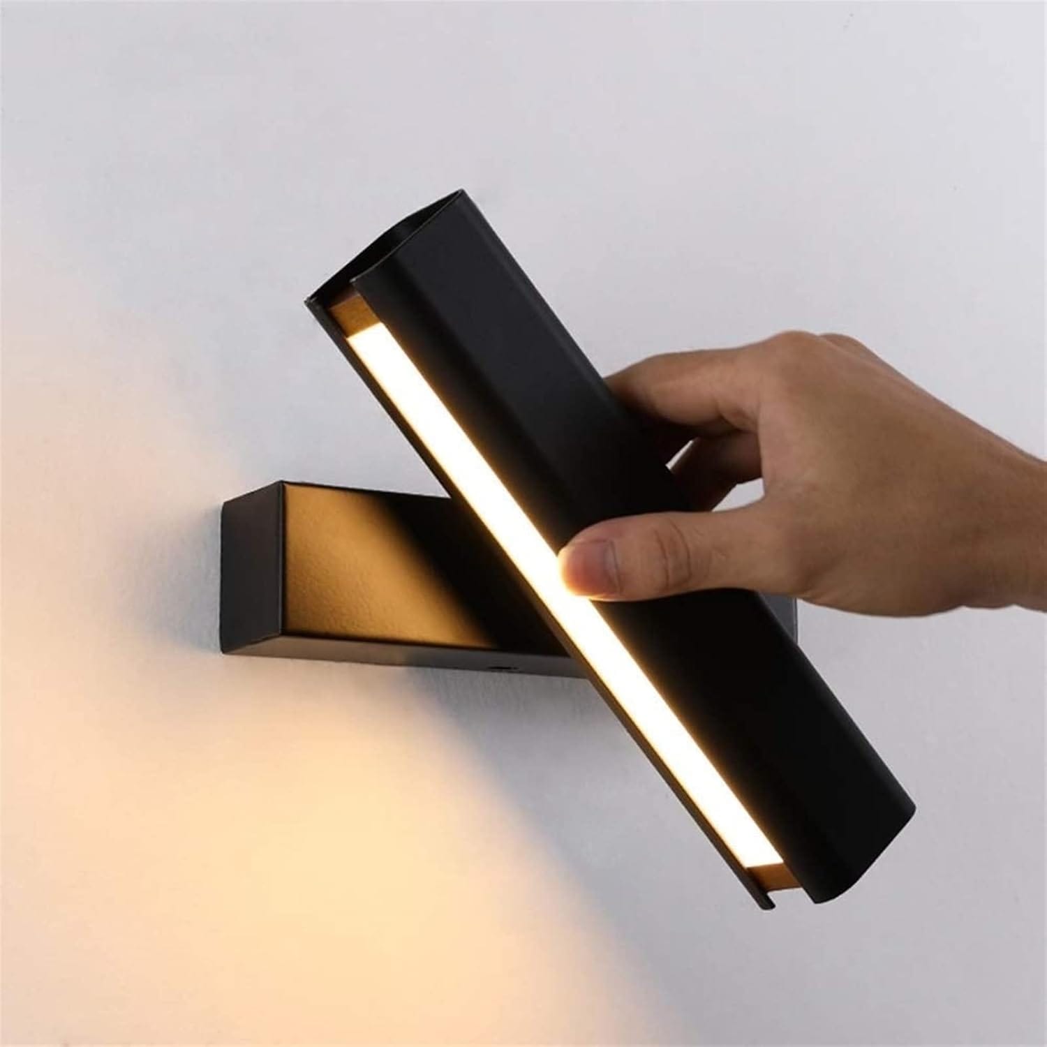 Adjustable Square LED Wall Sconce in Aluminum Design Black Norenza