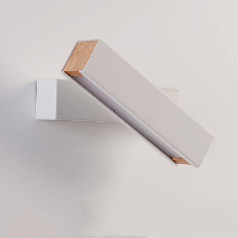 Adjustable Square LED Wall Sconce in Aluminum Design Norenza