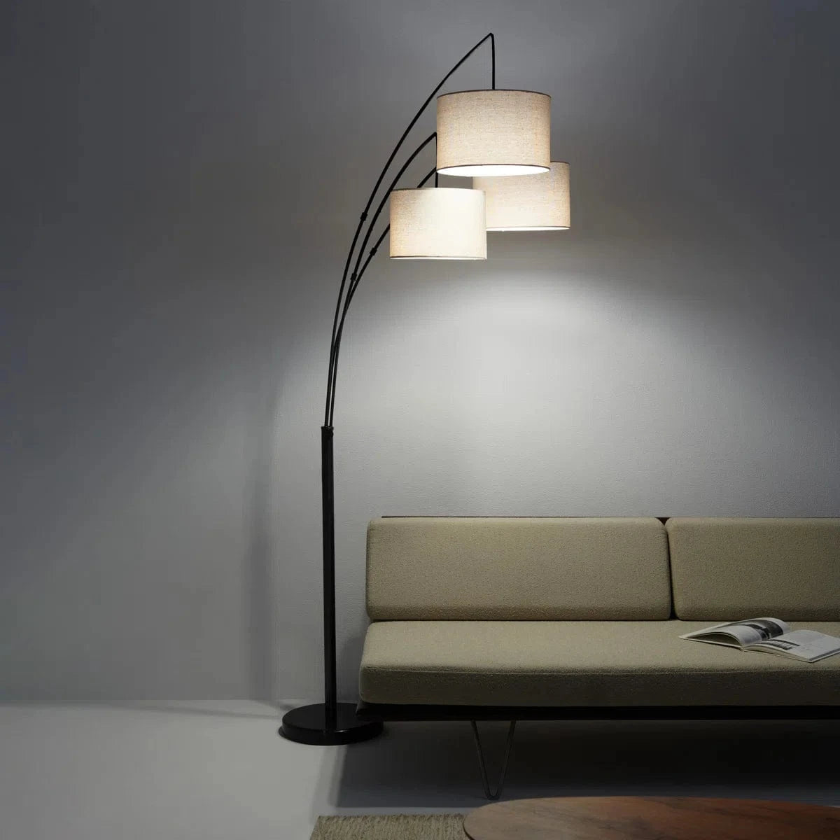 American Rotating LED Minimalist Floor Lamp Norenza