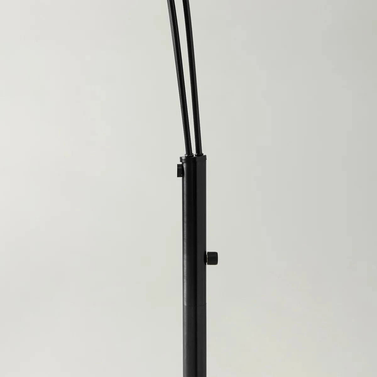 American Rotating LED Minimalist Floor Lamp Norenza