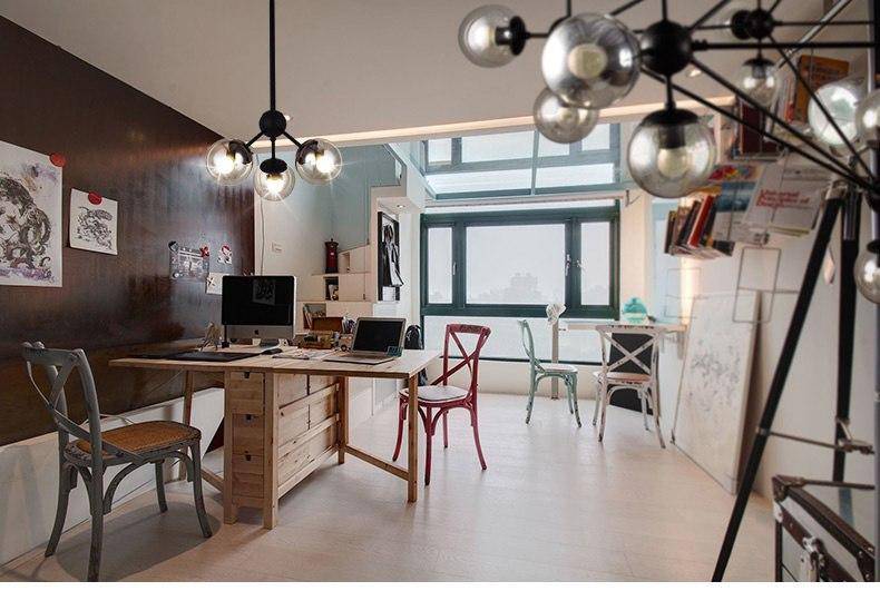 Black Multi-Branch Chandelier with Livewin Glass Norenza