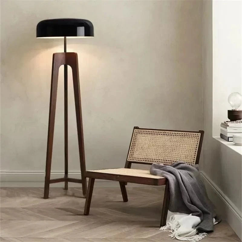 Classic Wooden Floor Lamp Walnut Norenza