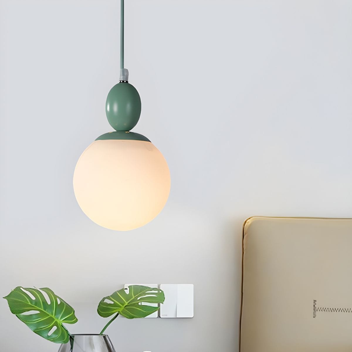 Colorful Suspension with Macaroon Norenza