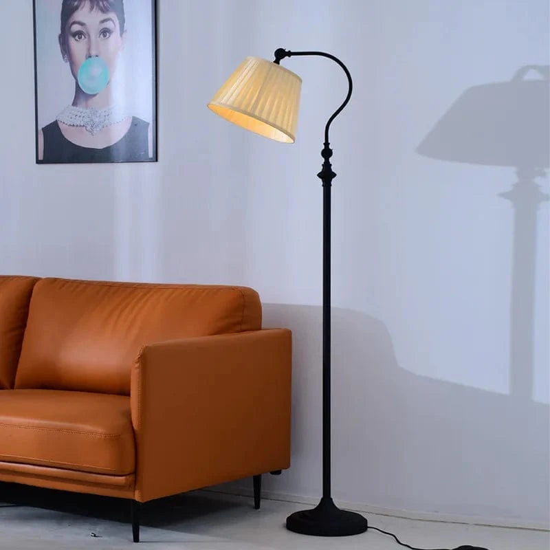 Creative Retro Iron Floor Lamp - Industrial Style for Modern Interiors Black Norenza