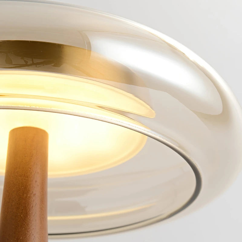 Creative French Retro Table Lamp for Interior Decor