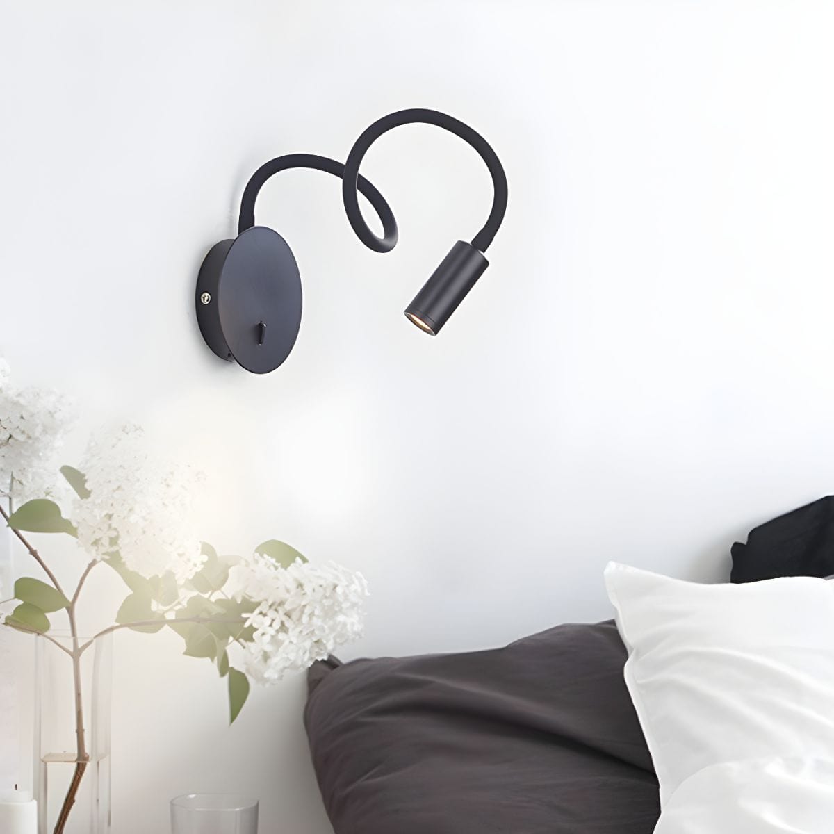 GYS LED Desk Lamp with Switch - 3W Flexible Reading Light in White/Black Norenza