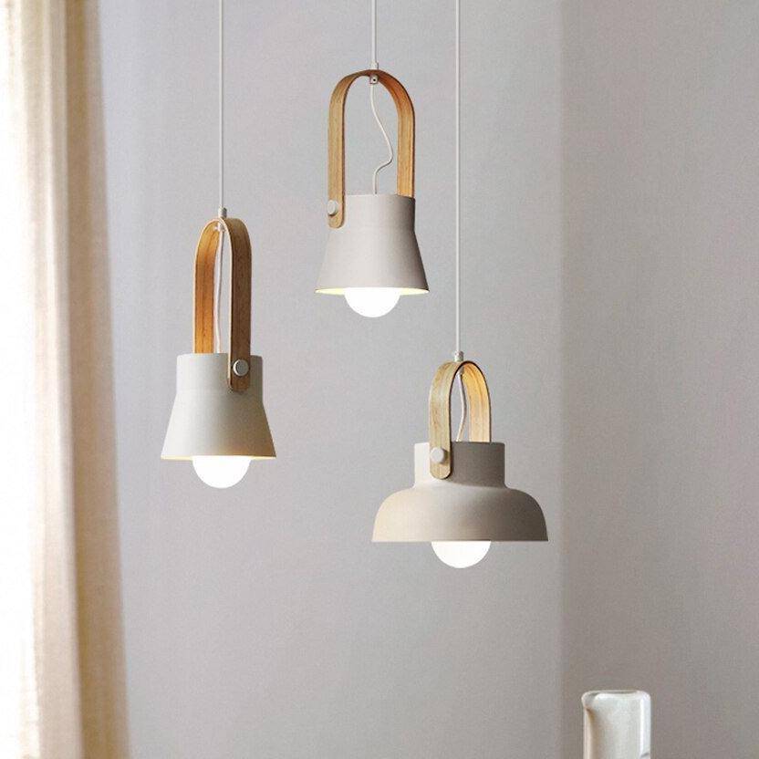 Industrial-Style Metal Pendant Light with Wooden Handle Norenza