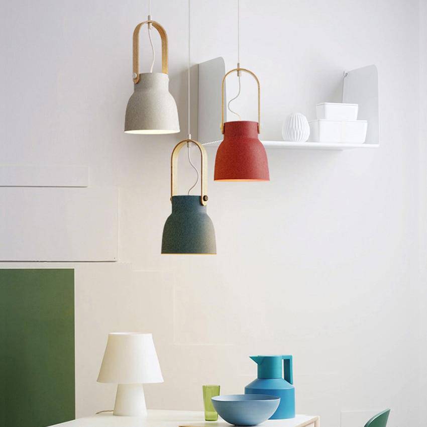 Industrial-Style Metal Pendant Light with Wooden Handle Norenza