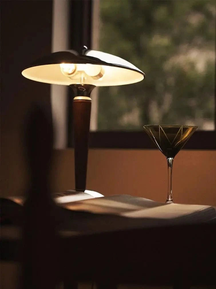 Industrial Style Wood and Iron Desk Lamp Norenza