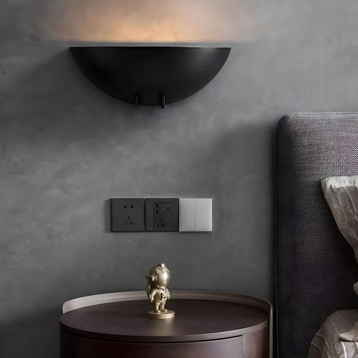 Luxury Copper Bedside Lamp for Elegant Interiors Norenza