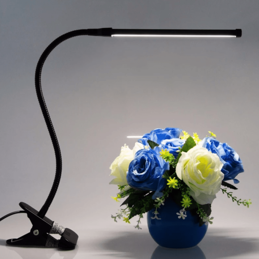 Modern Aluminum Clip-On Desk Lamp with USB Norenza