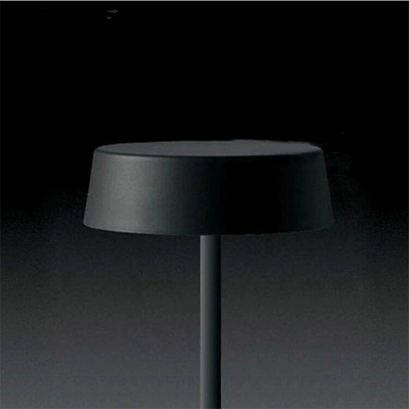 Modern Designer Floor Lamp with Luxurious Shade Black Norenza
