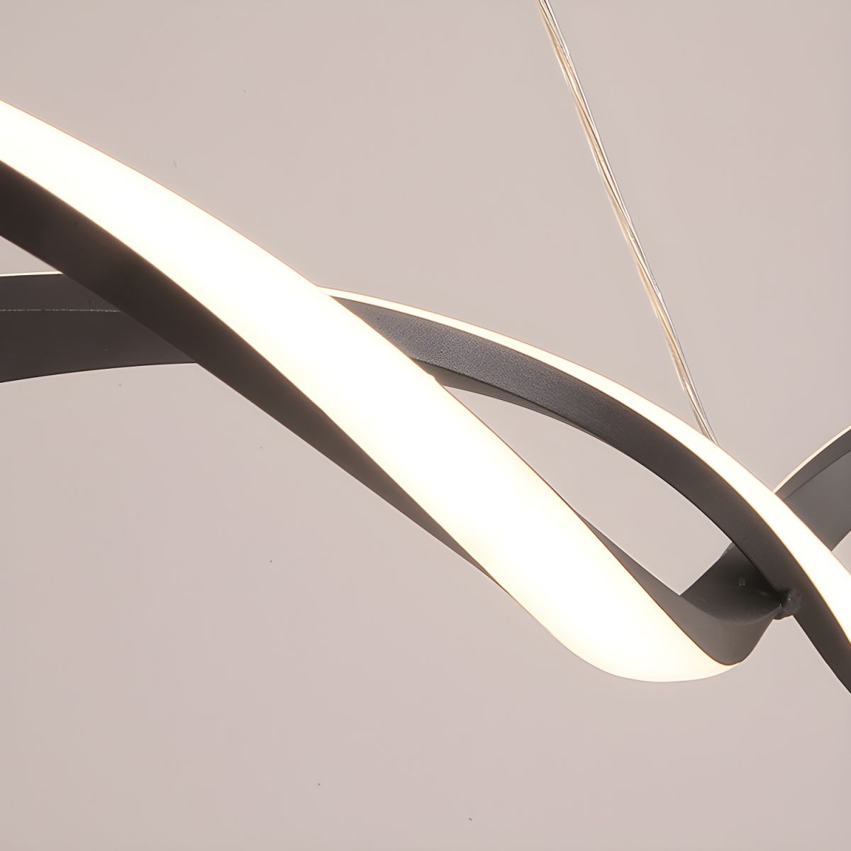 Modern Dimmable Rotating LED Chandelier for Decorative Lighting Norenza