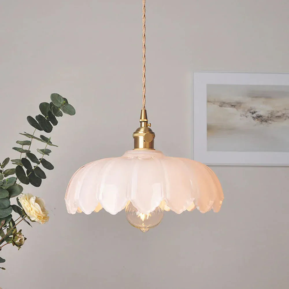 Modern Glass Pendant Light with Brass Details Norenza