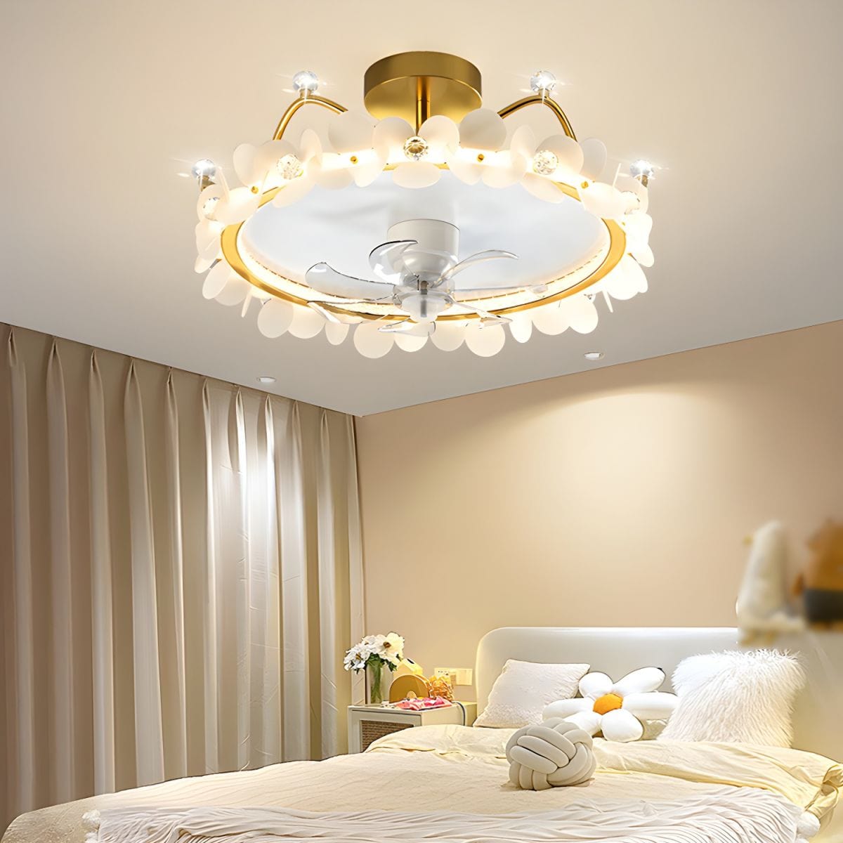 Modern LED Ceiling Fan with Remote Control and Decorative Lighting Norenza