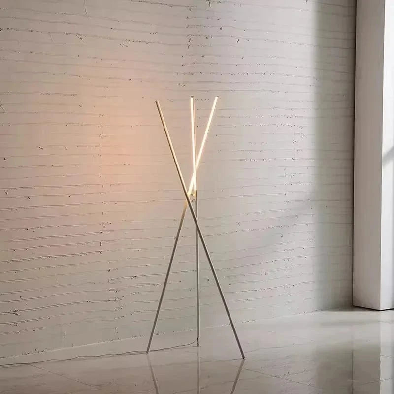 Modern LED Floor Lamp for a Creative Ambiance White Norenza