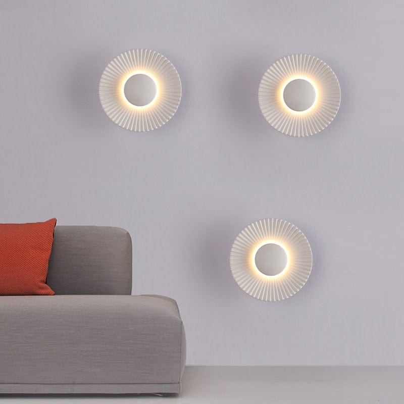 Modern LED Metal Sun-Shaped Wall Sconce Norenza