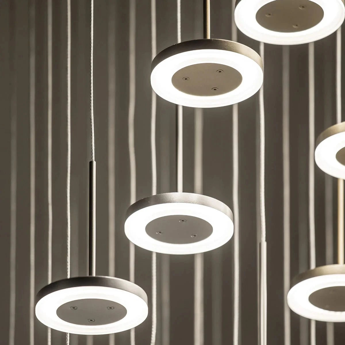 Modern Nordic Design LED Circular Pendant Light Norenza