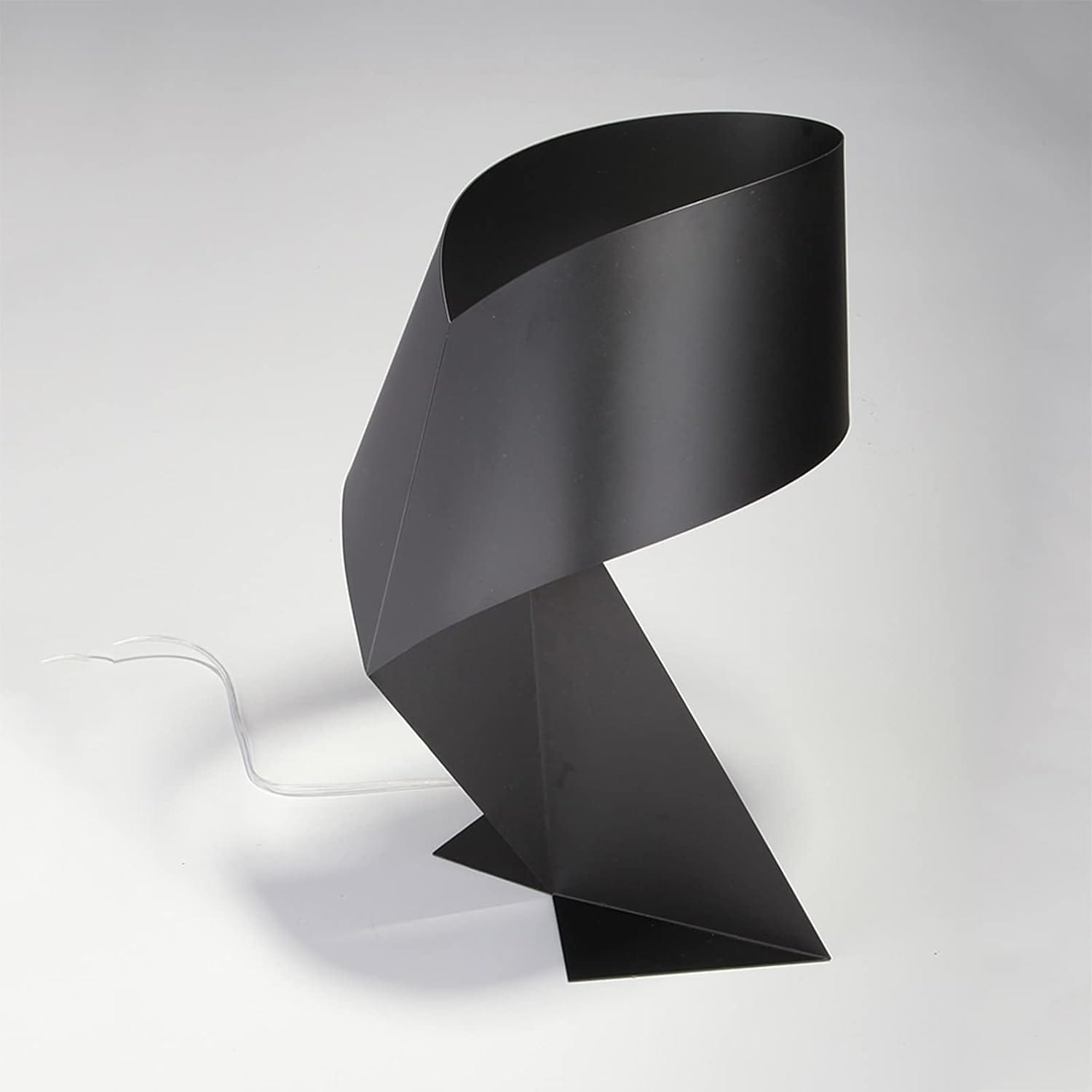 Modern Round LED Desk or Nightstand Lamp Norenza