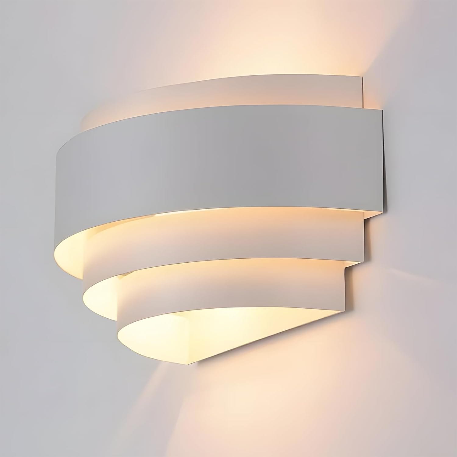 Modern Round White LED Wall Sconce Norenza
