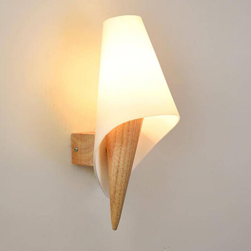 Modern Round Wood and Glass Wall Sconce Norenza