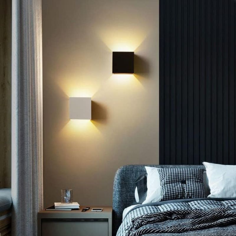 Sleek Minimalist LED Wall Sconce