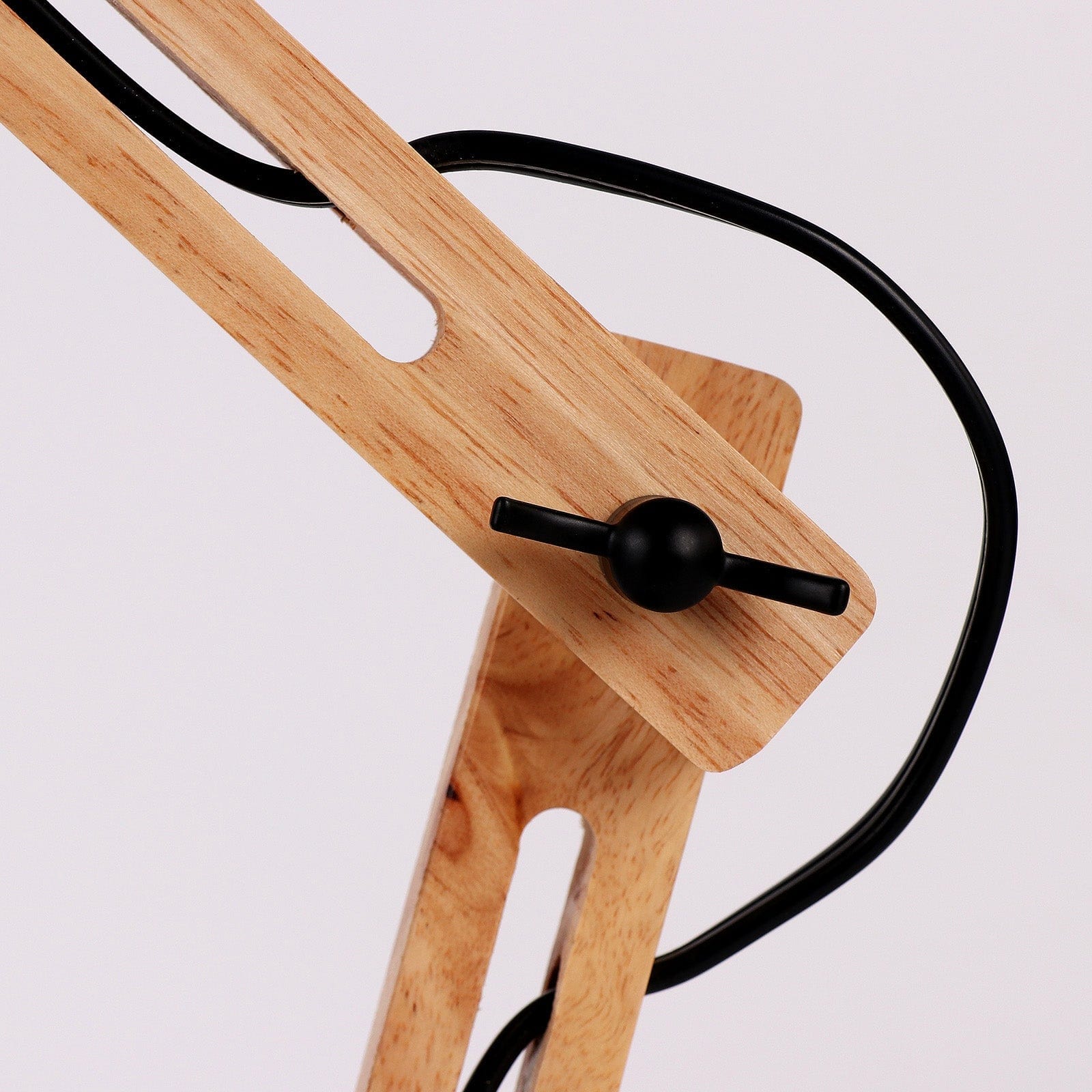 Modern Wooden Adjustable Desk Lamp Vaz Norenza