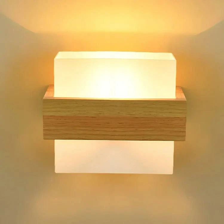 Nordic LED Wood and Glass Wall Sconce for Home Interior Norenza