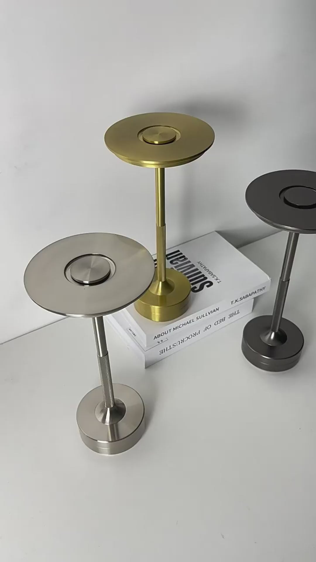 Load video: Aura Table Lamp