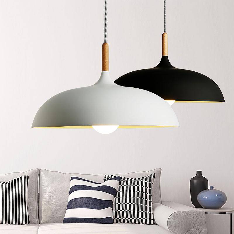 Colorful Aluminum Suspension with Wooden Rod